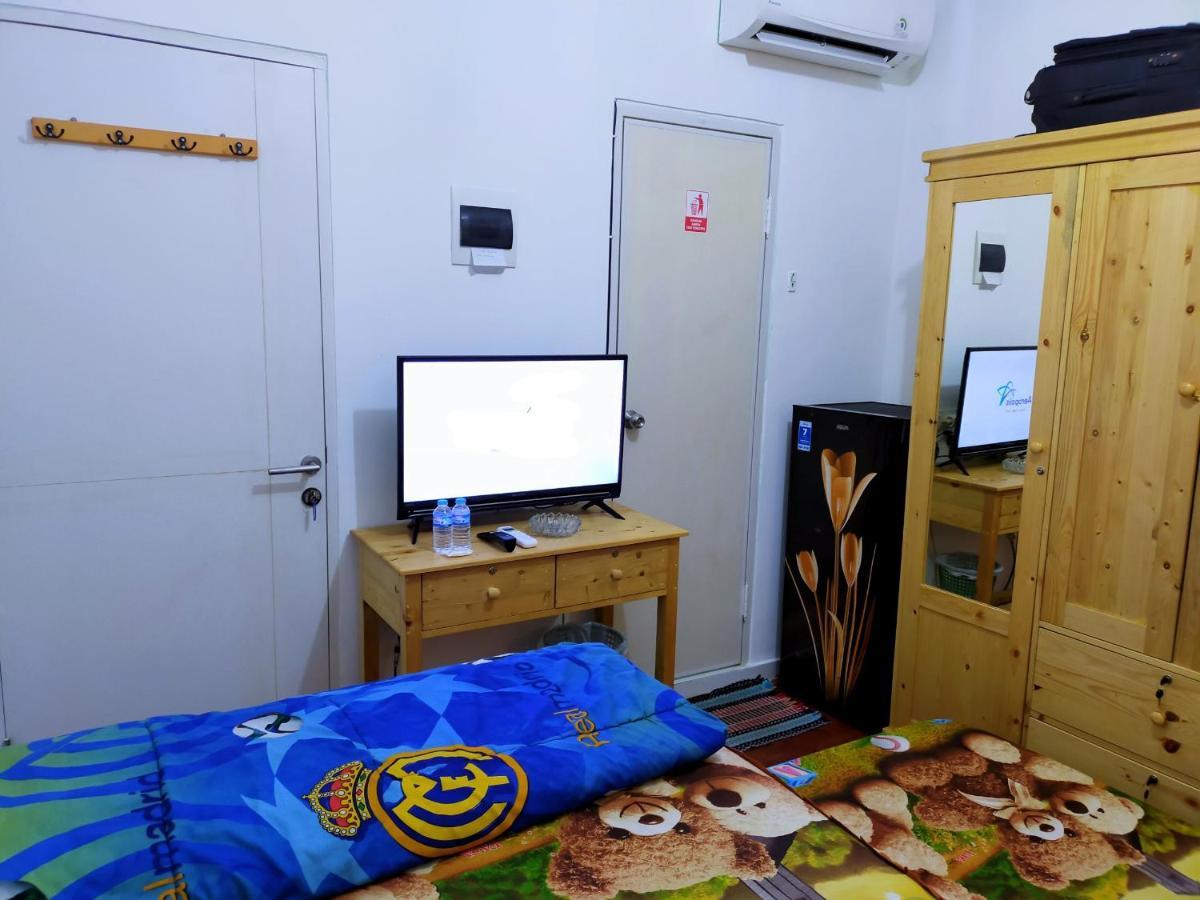 Aero Room Tangerang Extérieur photo