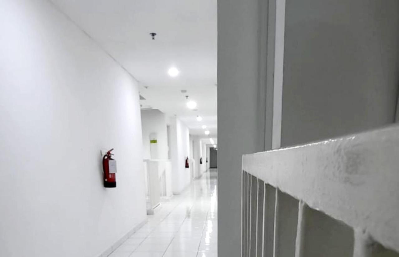 Aero Room Tangerang Extérieur photo
